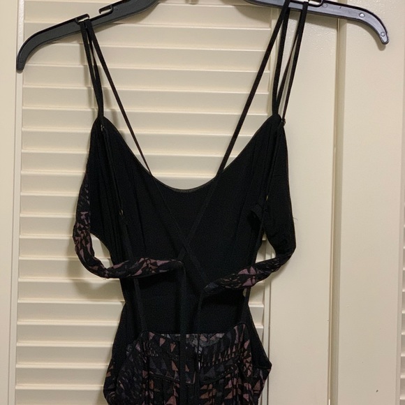 Ecoté Maxi Dress - Picture 3 of 4